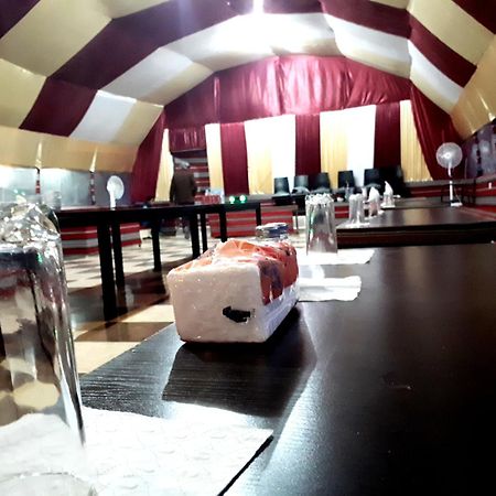 瓦迪拉姆 Landscape Rum Camp酒店 外观 照片